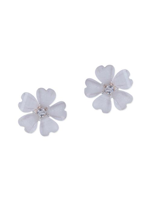white colored metal studs earrings - 13417095 - Very Small Image - 1