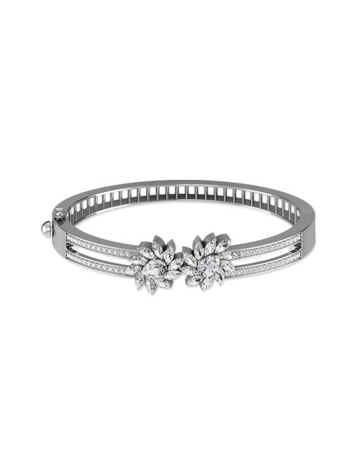 white silver bracelet - 13659256 - Very Small Image - 1