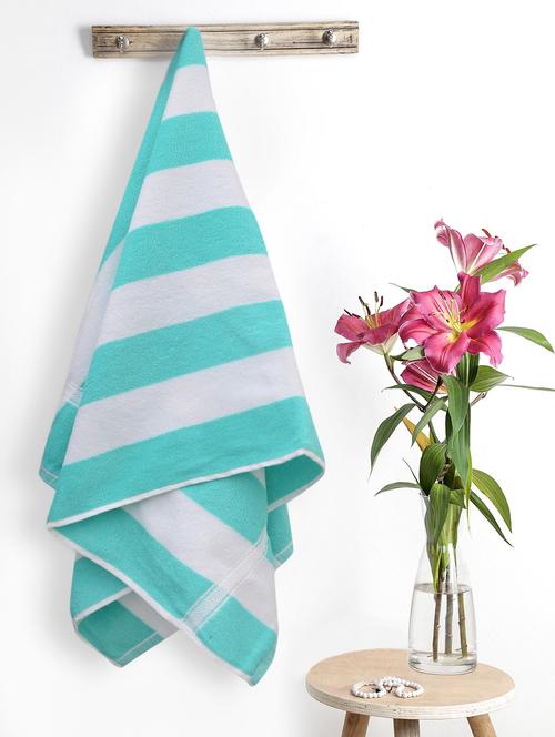geneva stylish bath towel - 13775447 - Very Small Image - 1