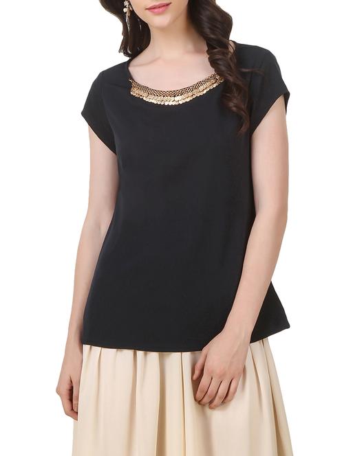embellished round neck top - 13841930 - Very Small Image - 1