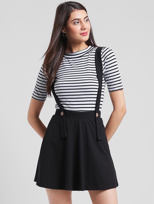 women black solid mid rise skater skirt - 13869005 - Very Small Image - 1