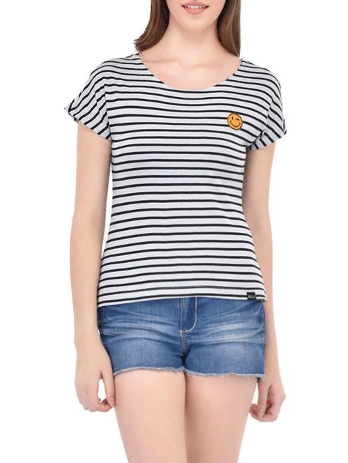 black cotton tee with smiley patch - 13869041 - Very Small Image - 1