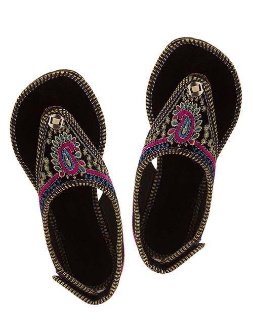 multi colored ethnic sandal - 13896493 - Very Small Image - 1