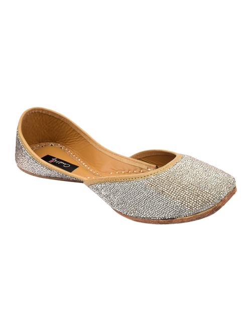 coral haze silver handembroidered silver beaded fashionable juttis - 13899022 - Very Small Image - 1