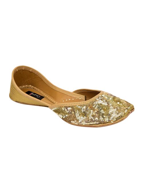 coral haze gold sequins handembroidered fashionable juttis - 13899027 - Very Small Image - 1