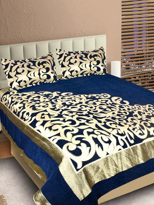 the intellect bazaar velvet printed bedcover with 2 pillow covers - 13933379 - Very Small Image - 1