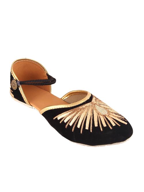 black  ethnic jutis - 13938819 - Very Small Image - 1