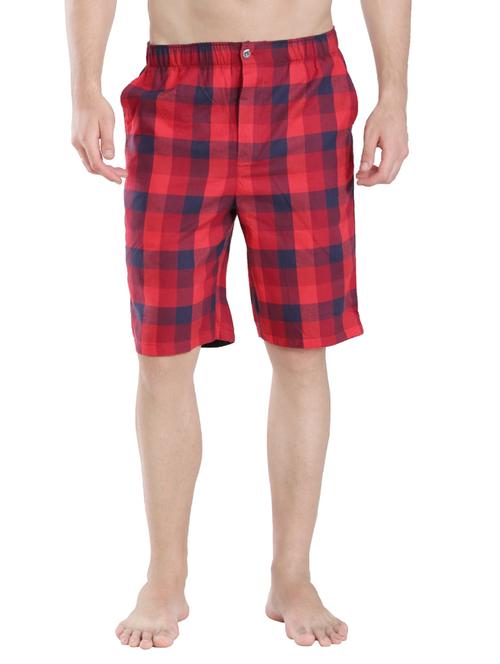 red cotton shorts - 13994841 - Very Small Image - 1