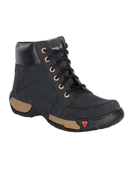 black leatherette high ankle boot - 13998000 - Very Small Image - 1