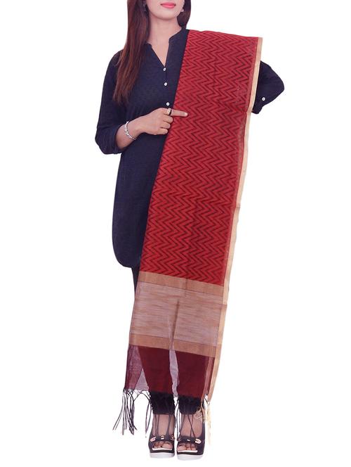 red woven dupatta - 14044927 - Very Small Image - 1