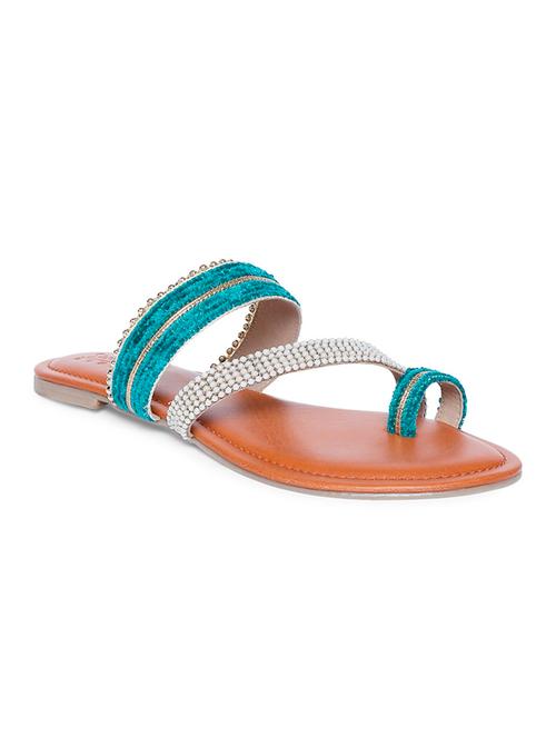 green one toe sandal - 14063115 - Very Small Image - 1