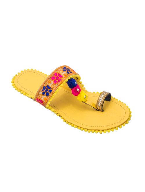 yellow fabric ethnic kolhapuris - 14077258 - Very Small Image - 1