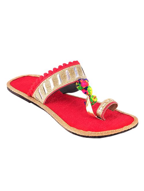 red fabric ethnic kolhapuris - 14127640 - Very Small Image - 1