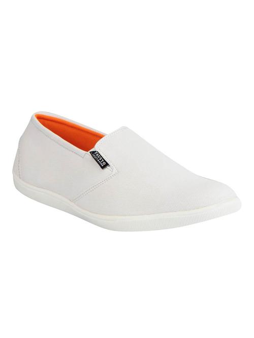 white canvas casual slipon - 14127847 - Very Small Image - 1
