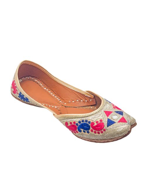 multi colored leather jutis - 14136089 - Very Small Image - 1