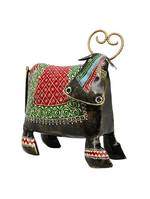 elegant decorative cow - 14136398 - Very Small Image - 1