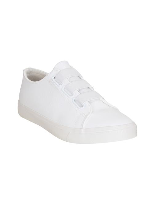 white leatherette casual slipon - 14153650 - Very Small Image - 1