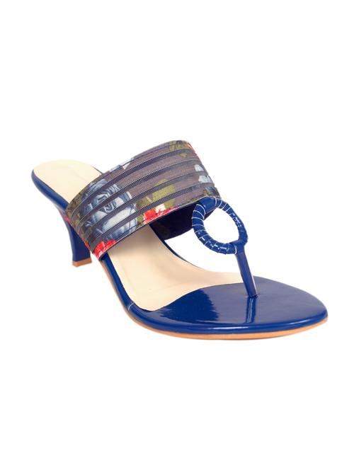blue faux leather toe separator sandals - 14165486 - Very Small Image - 1