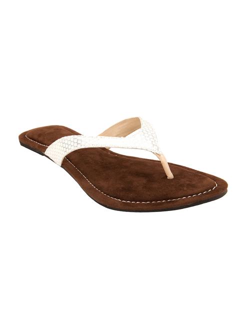 white  toe separator  sandal - 14174078 - Very Small Image - 1