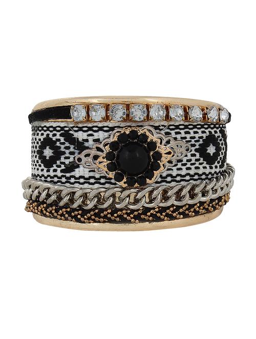 gold metal bracelet - 14378268 - Very Small Image - 1