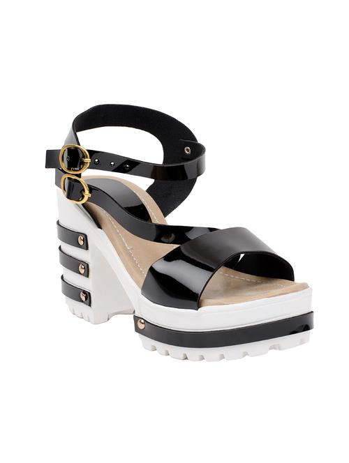black faux leather platforms sandals - 14388041 - Very Small Image - 1
