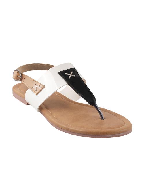 white faux leather back strap sandals - 14422426 - Very Small Image - 1