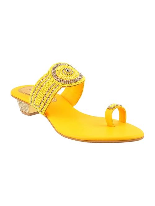 Yellow One Toe Sandal - 14422752 - Very Small Image - 1