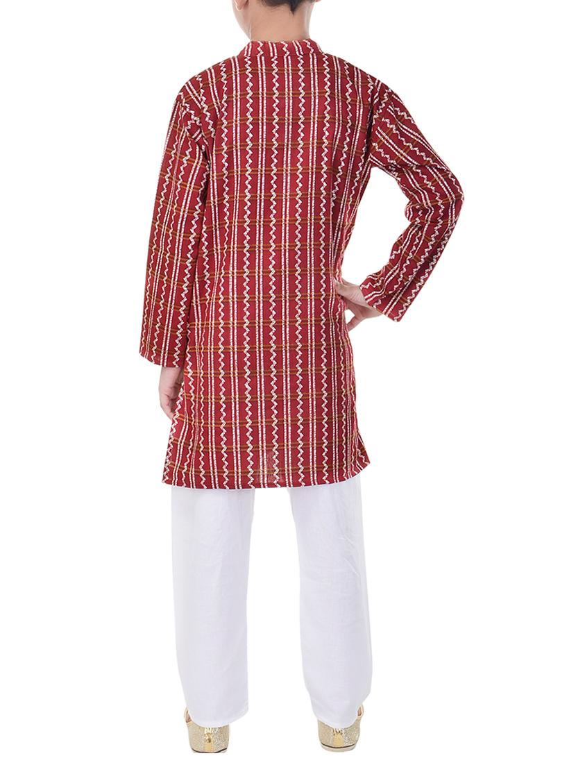 red and white cotton kurta set - 14428925 - Zoom Image - 2