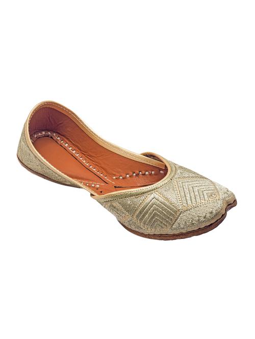 gold slip on jutis - 14478542 - Very Small Image - 1