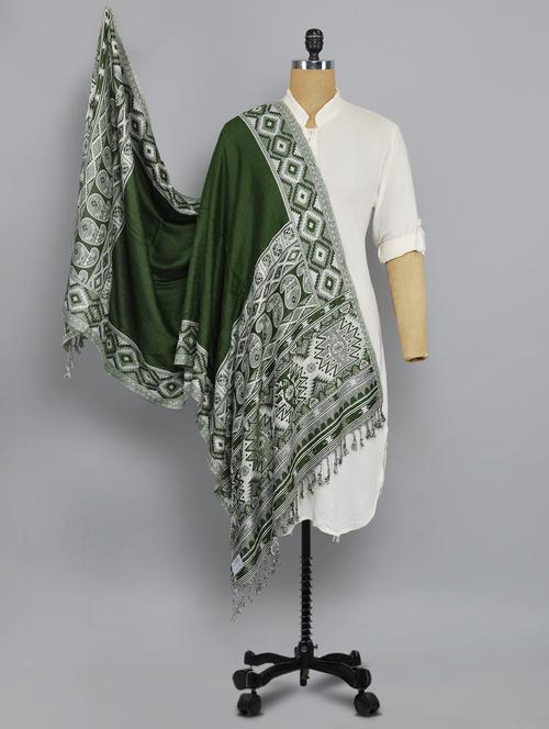 green geometric print shawl - 14521583 - Very Small Image - 1