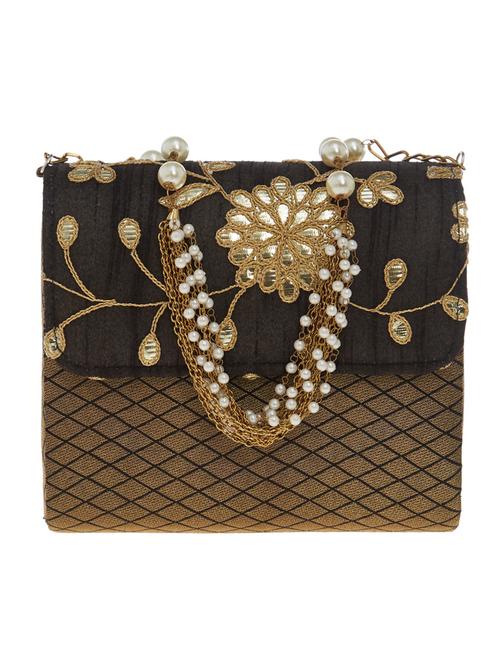 Black Silk Clutch - 14553262 - Very Small Image - 1