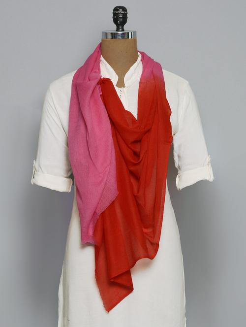 red woolen stole - 14556750 - Very Small Image - 1