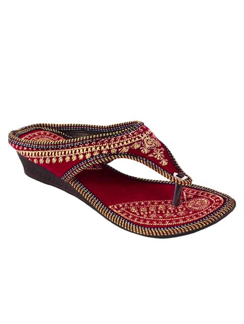 maroon pvc ethnic kolhapuris - 14564775 - Very Small Image - 1