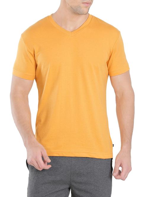 yellow cotton tshirt - 14586131 - Very Small Image - 1