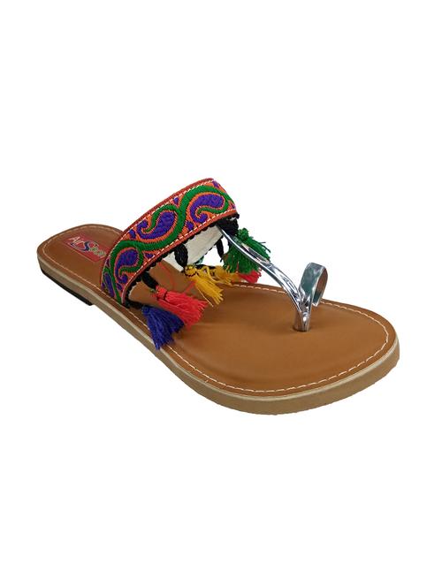 silver  one toe kolhapuri - 14589052 - Very Small Image - 1