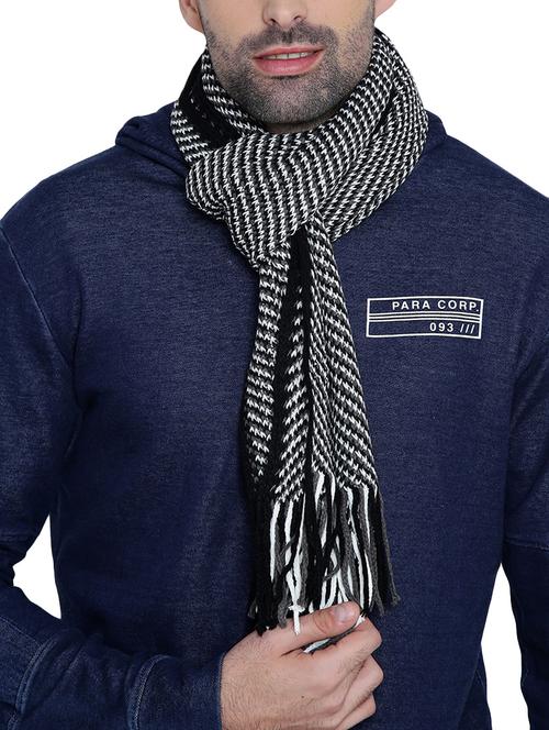 black wool muffler - 14594271 - Very Small Image - 1