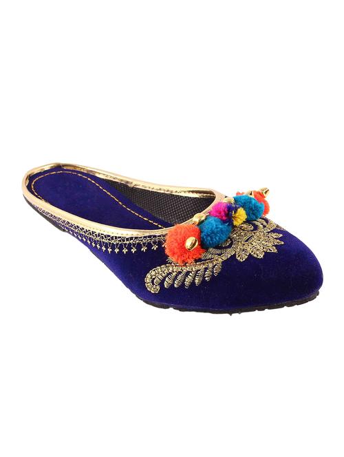 blue slip on jutis - 14618719 - Very Small Image - 1