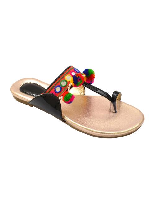 black one toe kolhapuri - 14647174 - Very Small Image - 1