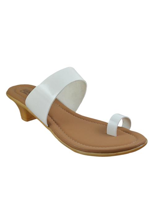 white faux leather one toe sandals - 14651110 - Very Small Image - 1