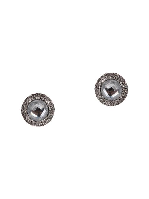 silver metal studs earrings - 14666062 - Very Small Image - 1