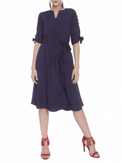 navy blue crepe dress - 14722399 - Very Small Image - 1