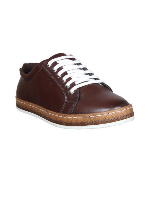 brown leather lace up sneaker - 14783885 - Very Small Image - 1