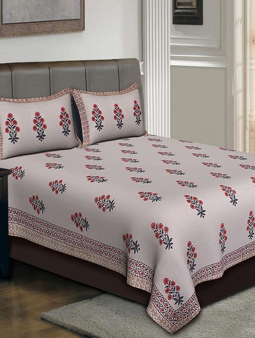 hand block cotton double bedsheet with 2 pillow covers - 14798451 - Very Small Image - 1