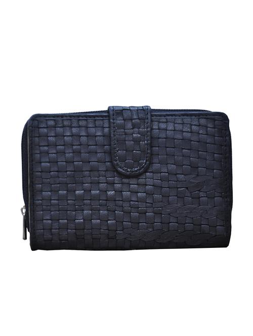 black leather clutch - 14852879 - Very Small Image - 1