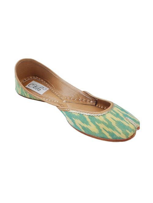 green slip on jutis - 14865338 - Very Small Image - 1