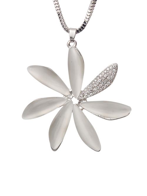 silver metal pendant - 14870168 - Very Small Image - 1