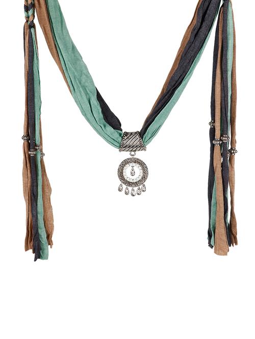 green velvet long necklace - 14884658 - Very Small Image - 1