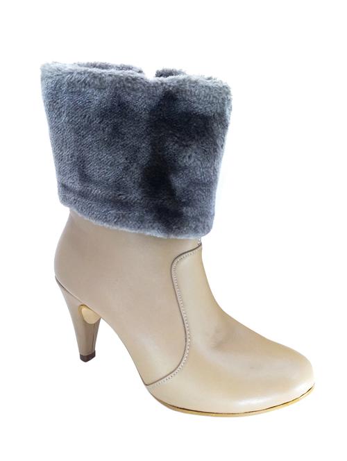 beige leather ankle boot - 14915680 - Very Small Image - 1