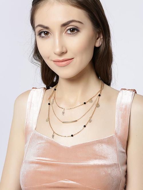 gold metal long necklace - 14916357 - Very Small Image - 1