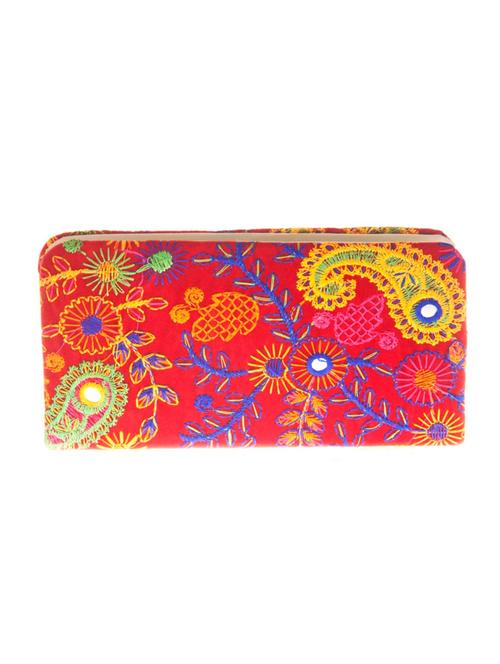 red cotton regular clutch - 14956660 - Very Small Image - 1